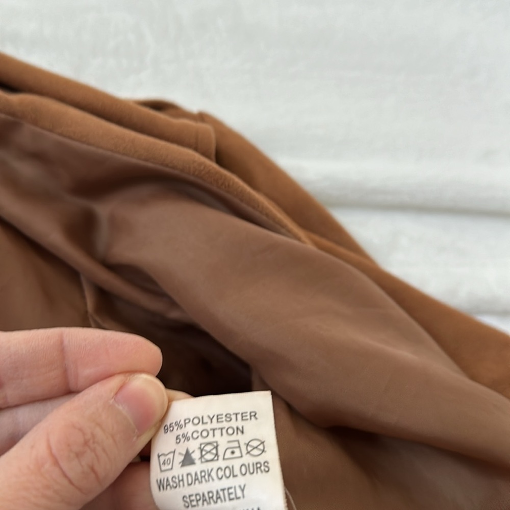 Missguided Cropped Suede Jacket - image 4